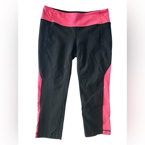 Athleta black & pink midrise capri workout leggings size Large - Picture 4 of 13